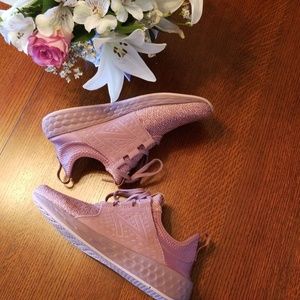 New Balance Rose Sneakers - NEW - size 9